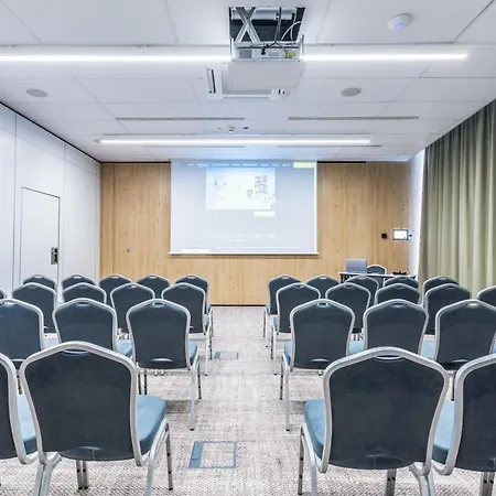 Arche Hotel apartamentowy 3*